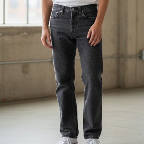 👖 VINTAGE Levi's 501 Button Fly Straight Leg Jeans (W34 L34) Faded Black/Gray - Picture 1 of 6